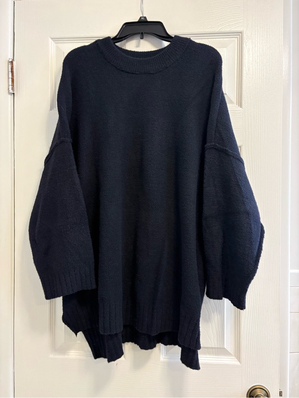 Free People Easy Street Tunic Knit Sweater - Medium - Dark Navy very warm